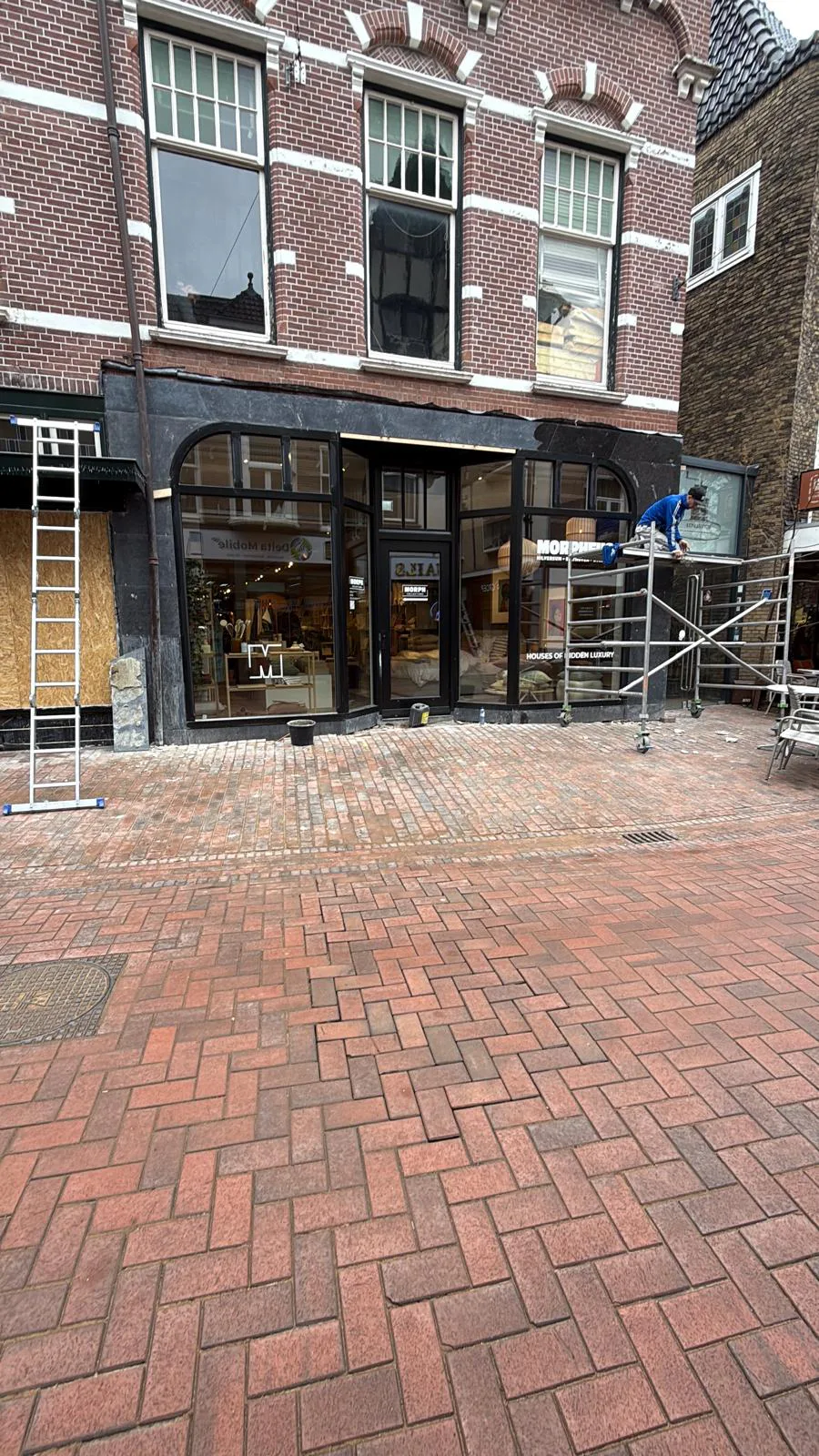 Natuursteen Voorgevel — Project