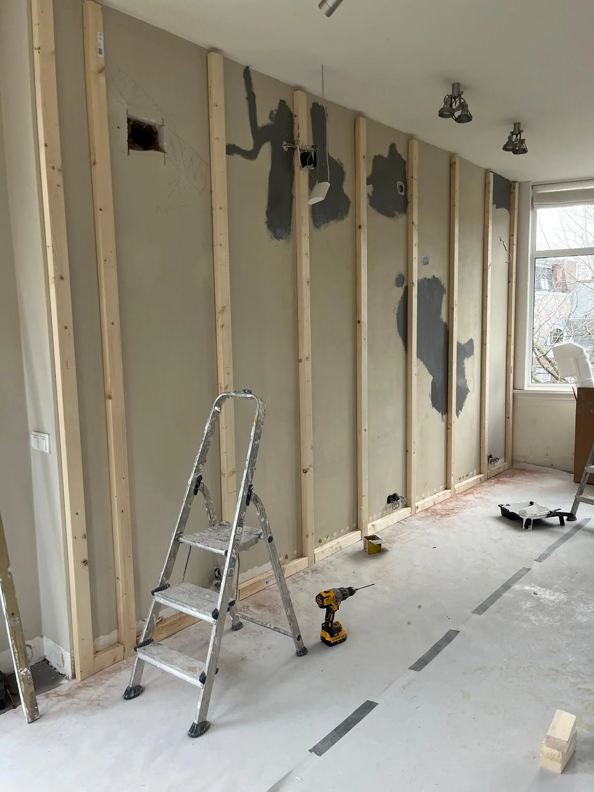 Voorzetwand Plafond Stuc — Project